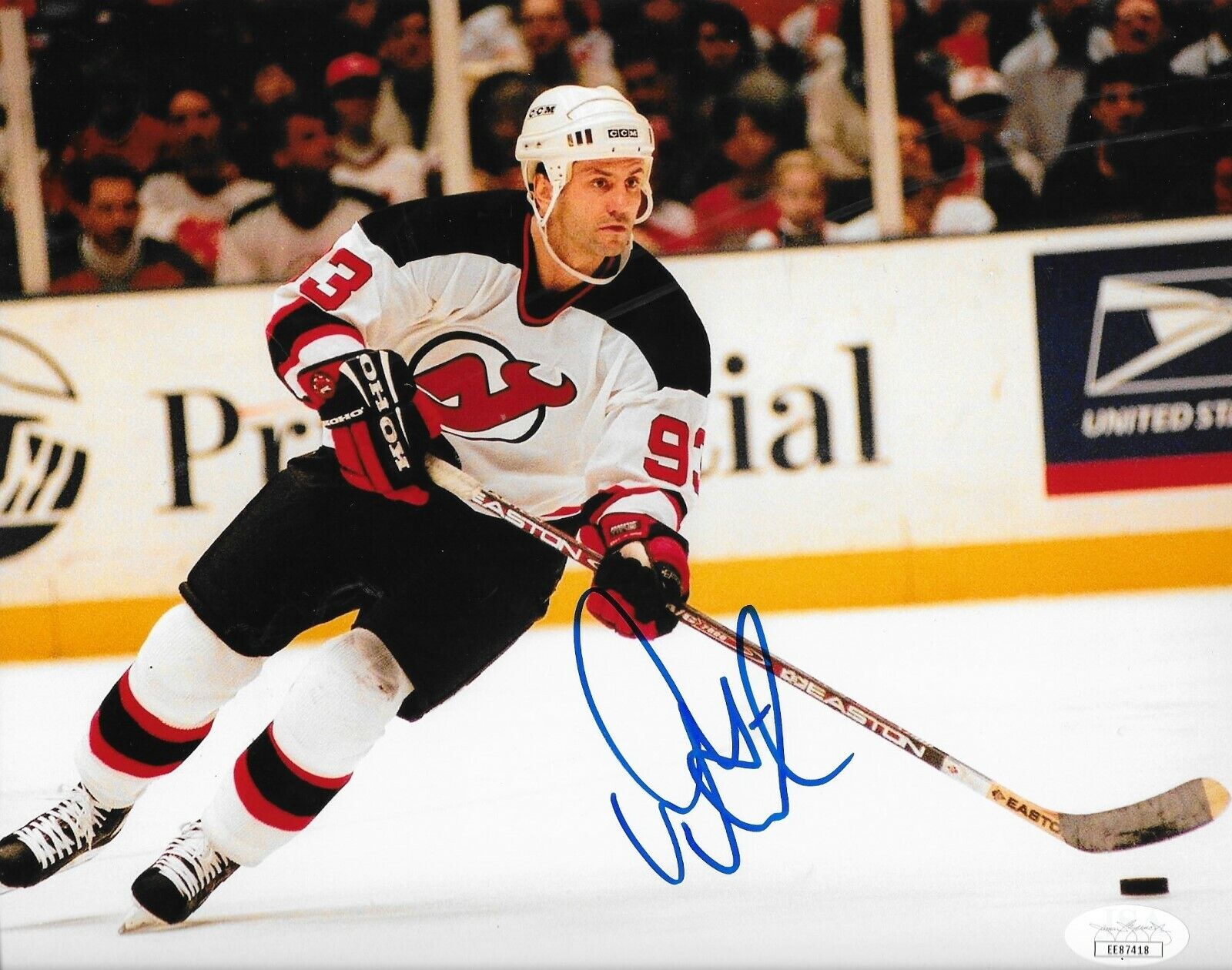 Doug Gilmour signed New Jersey Devils 8x10 Photo Poster painting autographed HOF JSA