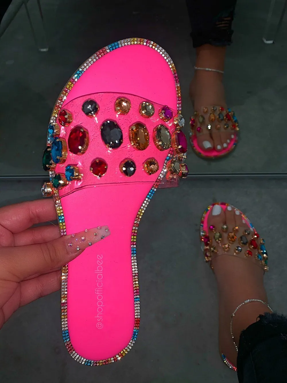 Slides Women Flip Flops Shoes Slippers Gemstone Rhinestones Shoes Sandals Ladies Slides Wild Diamond Slippers chanclas mujer