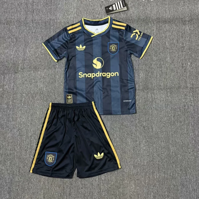 25/26 Manchester United's second away children's clothing