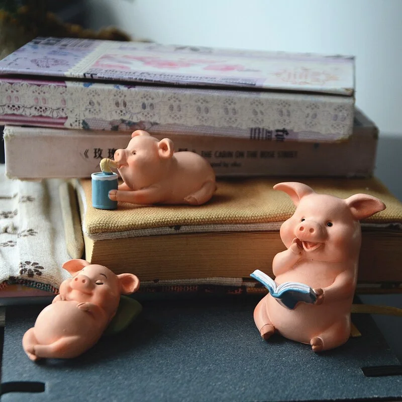 Cute Piggy Ornament Pink Pig Figurine Animal Model Car Ornament Dollhouse Decor Micro Landscape Decoration