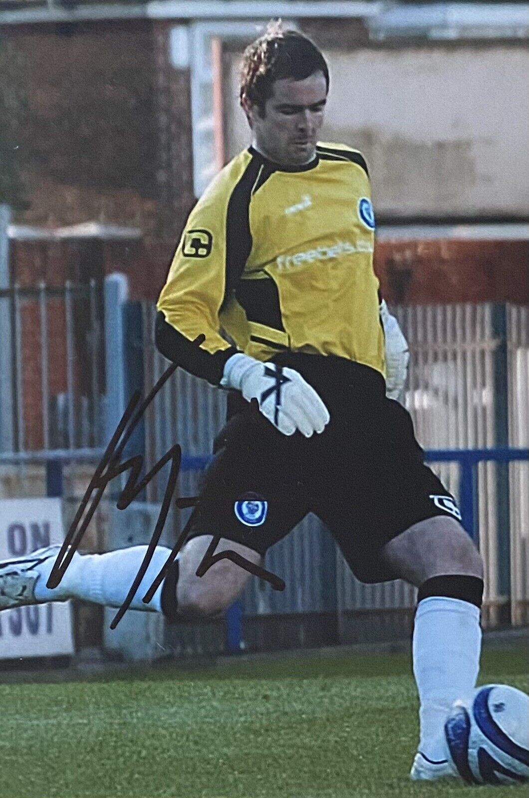 Kenny Arthur Genuine Hand Signed Rochdale 6X4 Photo Poster painting