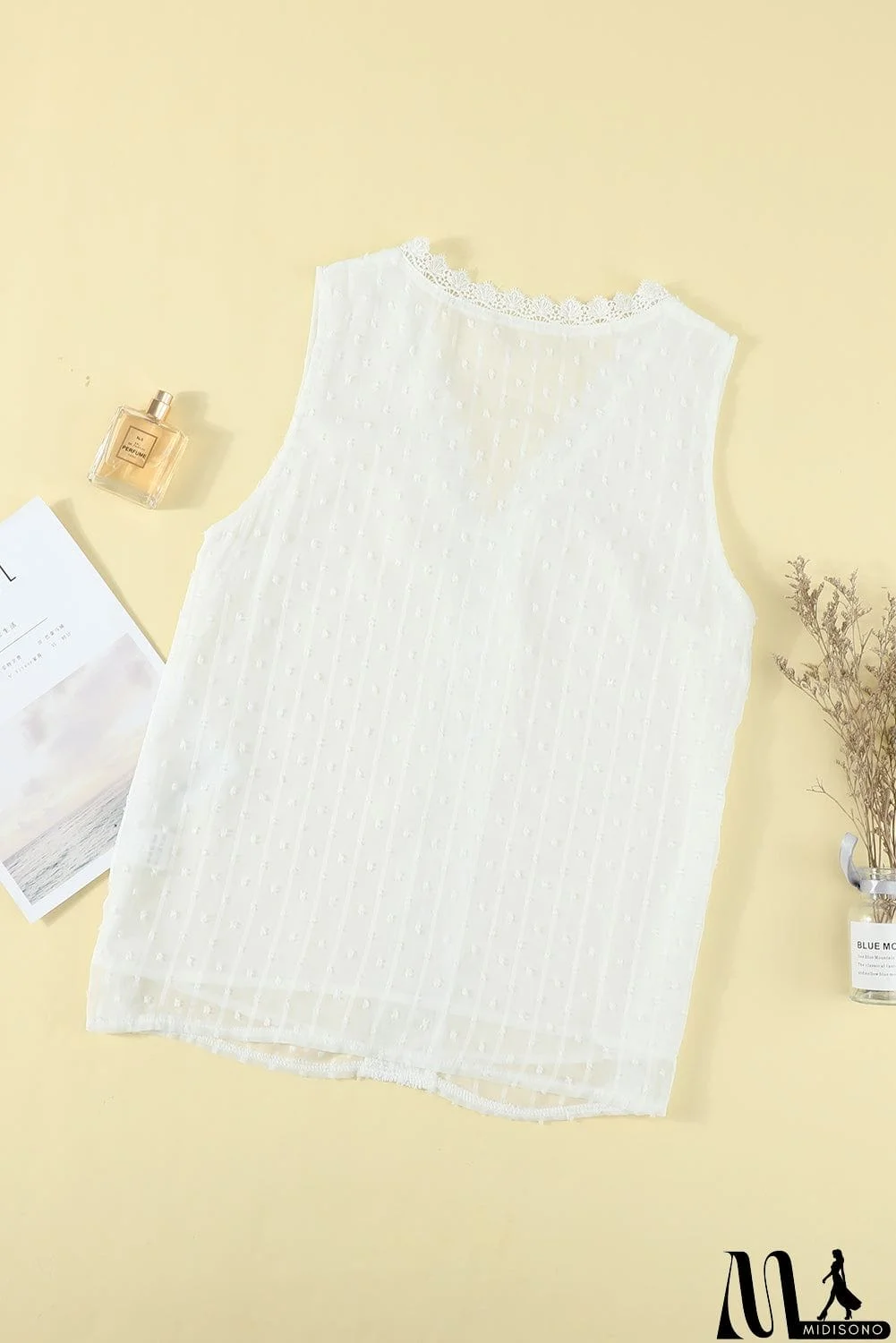 MidiSono - Crochet V Neck Textured Tank Top