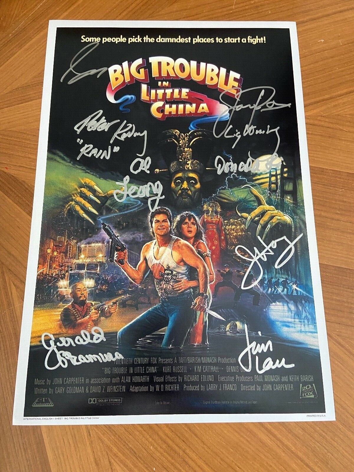 * BIG TROUBLE IN LITTLE CHINA * signed 12x18 poster *HONG, PAX, KWONG +5 * COA 3