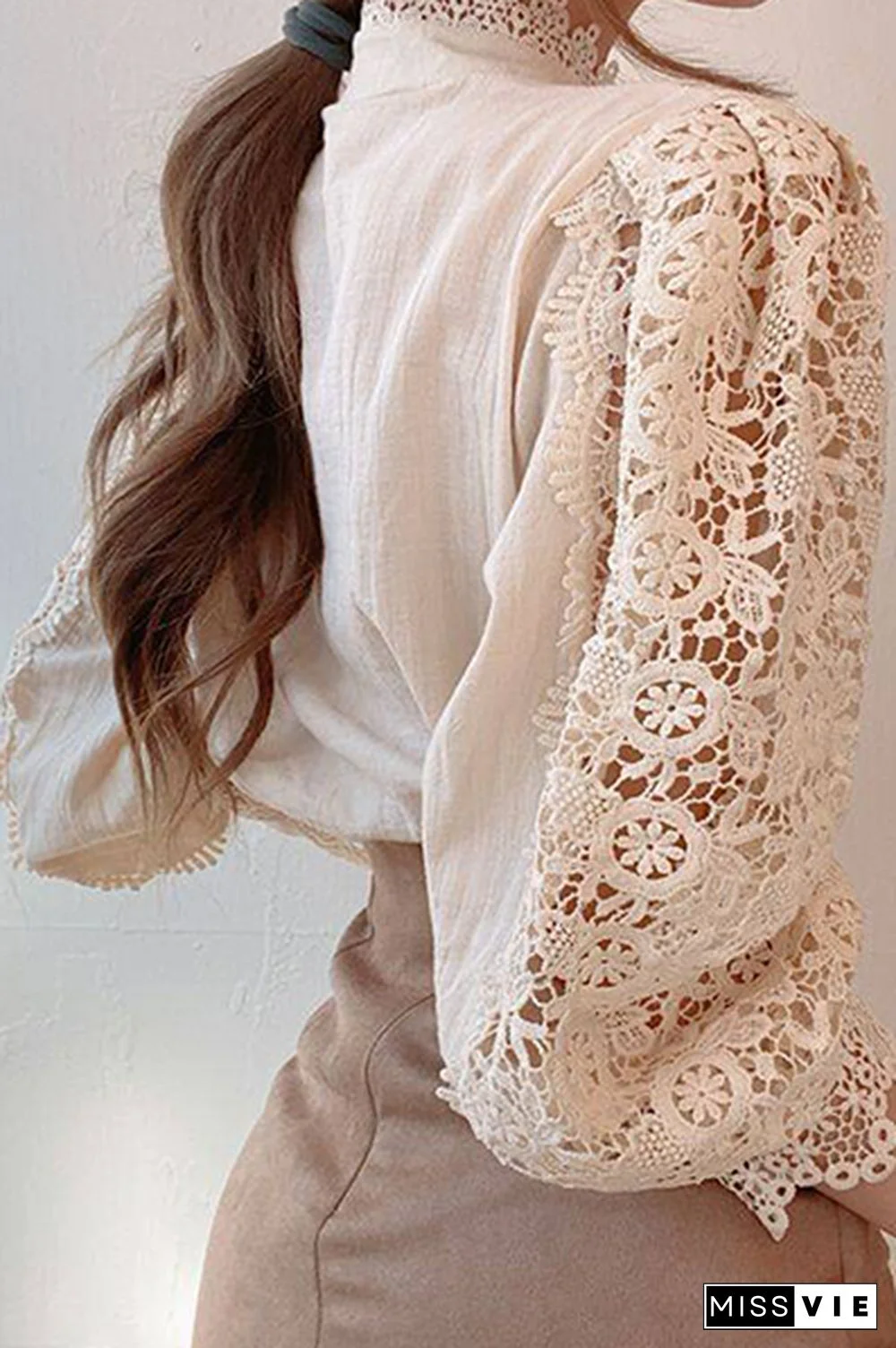 Elegant Patchwork Lace Hollowed Out Buckle Mandarin Collar Blouses(3 Colors)