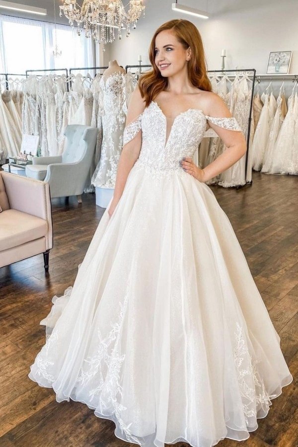 Elegant Off-the-Shoulder Train Sweetheart Wedding Dress Backless A-Line With Appliques Lace | Ballbellas Ballbellas