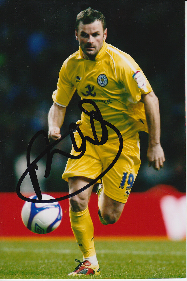 LEICESTER CITY HAND SIGNED RICHIE WELLENS 6X4 Photo Poster painting 7.