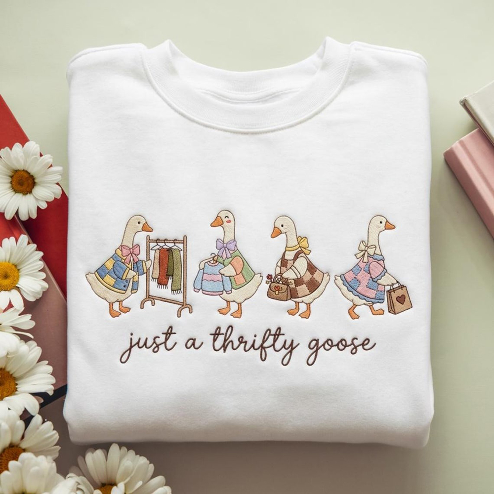 Just A Thrifty Goose Fun Animal Art Comfy Sweatshirt wearshes