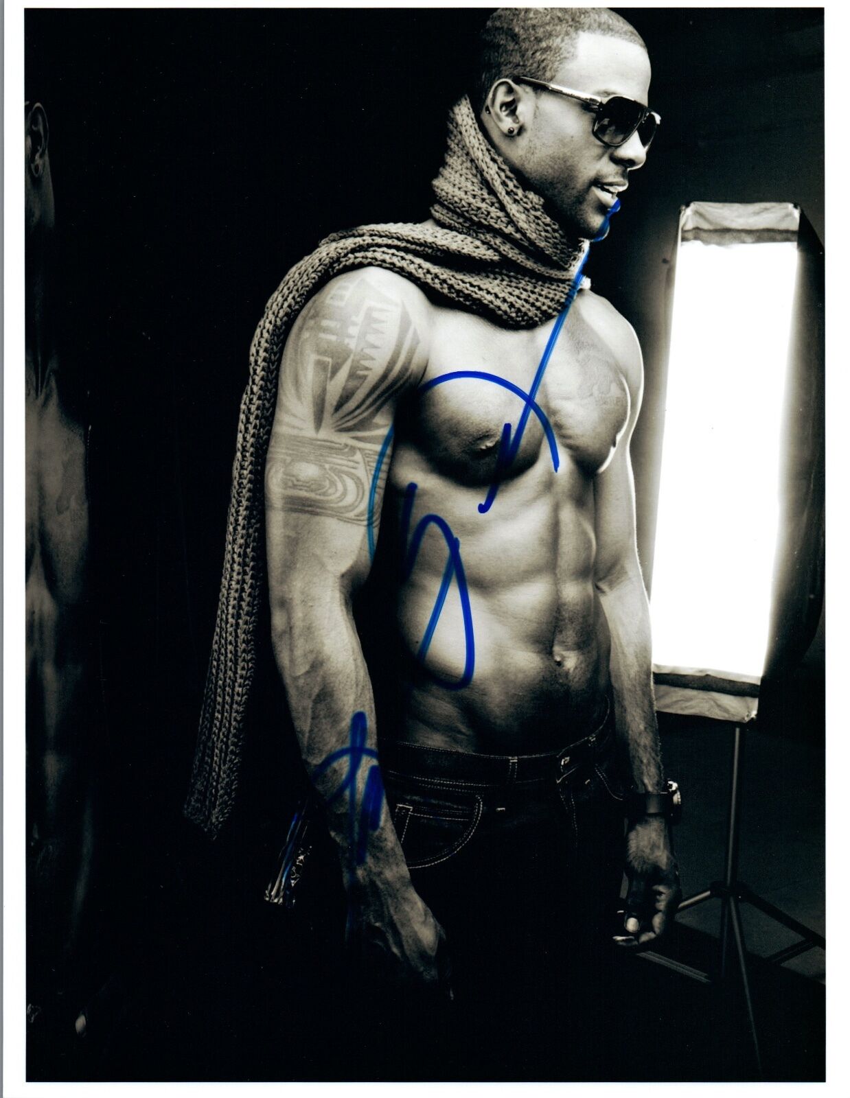 Lance Gross Signed Autographed 8x10 Photo Poster painting House of Payne Handsome Actor COA VD