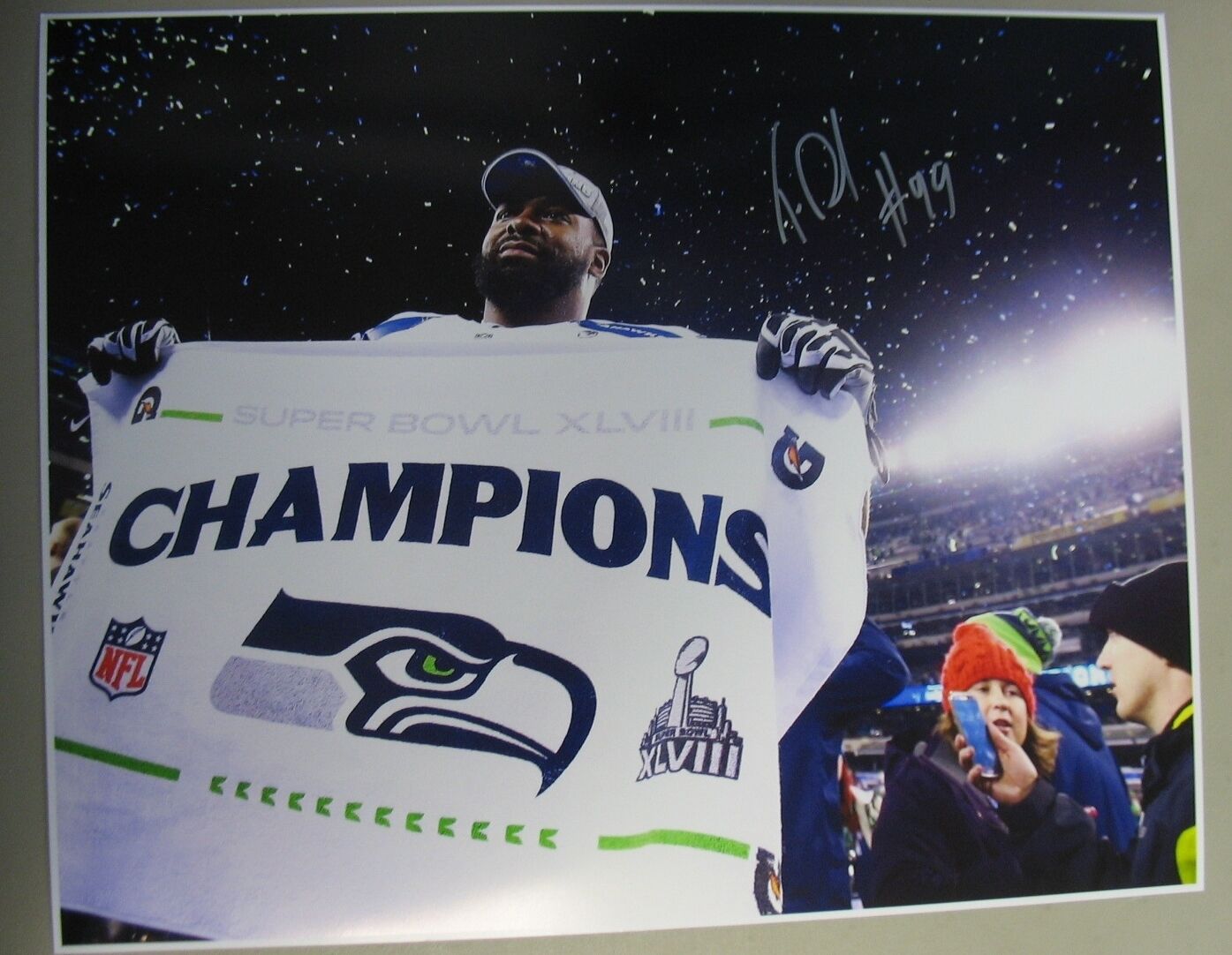 Tony McDaniel 16x20 Photo Poster painting Autographed Signed AUTO Seahawks SB Champion SPH 0492