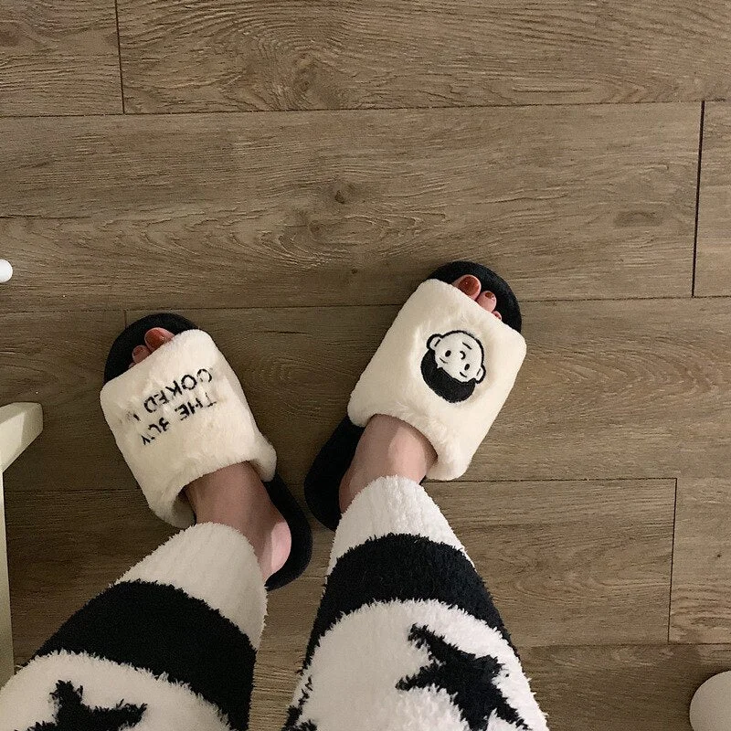 Korean Cute Warm Slippers Letters Little Boy and Little Girl Slippers Home Flat Plush Slippers Comfy Fuzzy Slippers