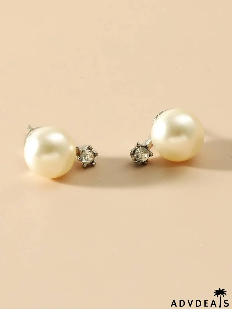 Faux Pearl Decor Stud Earrings