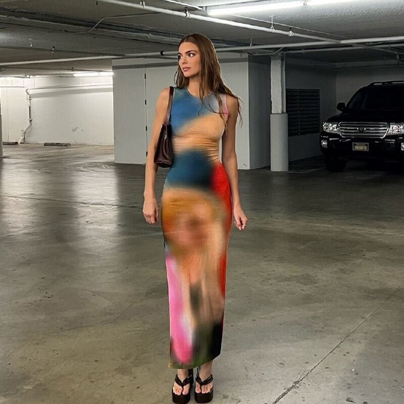 IAMSURE Tie Dye Printed Split Dress Holiday Sexy Slim Sleeveless O-Neck Maxi Dresses For Women 2022 Beach Style Straight Dress