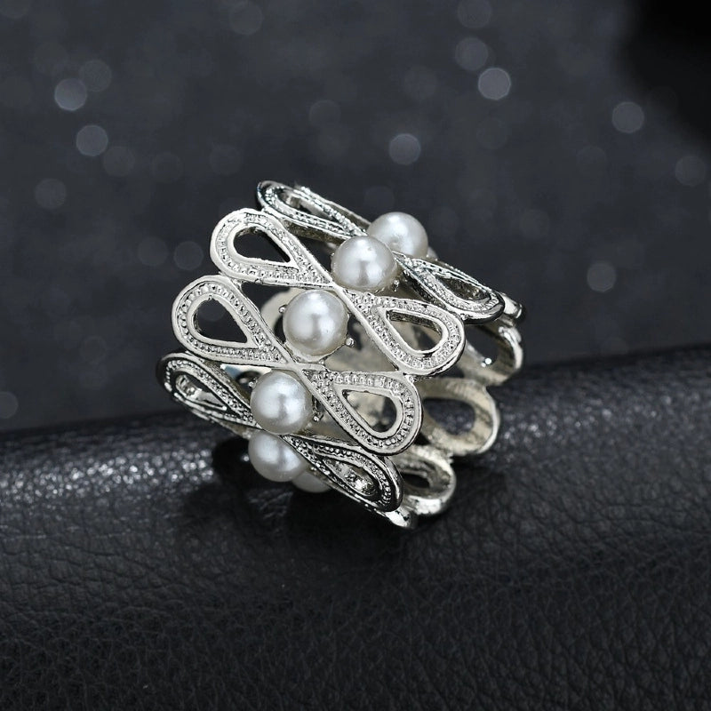 Women’s Minimalist Geometric Alloy Enamel Pearl Hollow Out Scarf Ring