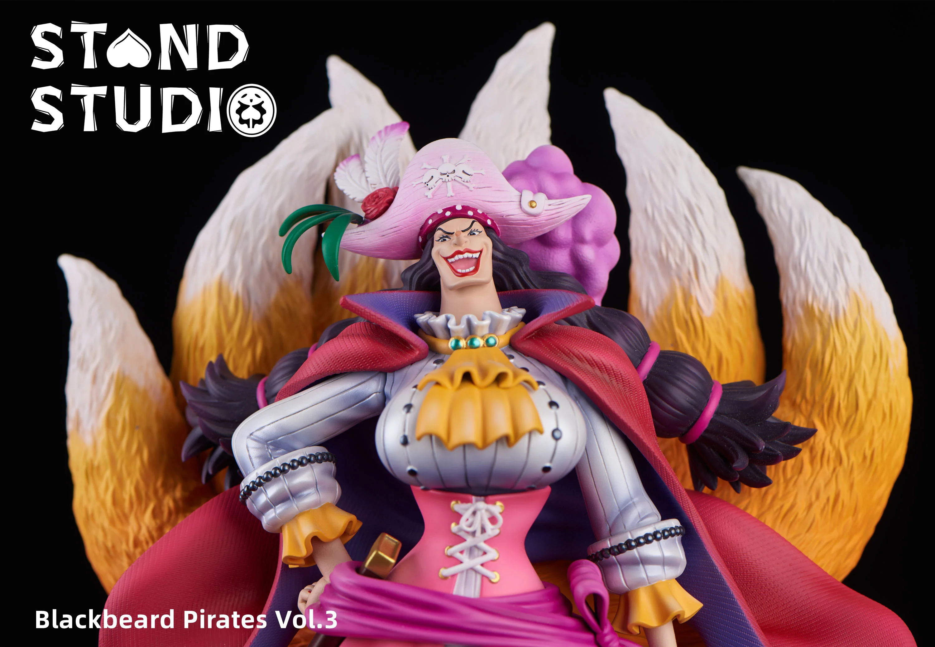 POP Scale Blackbeard Pirates 003 Nine-tailed Fox Form Catarina