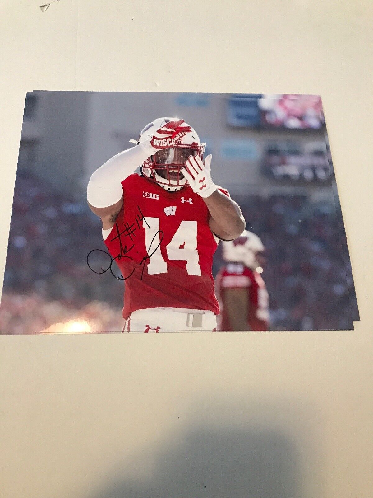 D’Cota Dixon Wisconsin Badgers signed autographed 8x10 football Photo Poster painting#