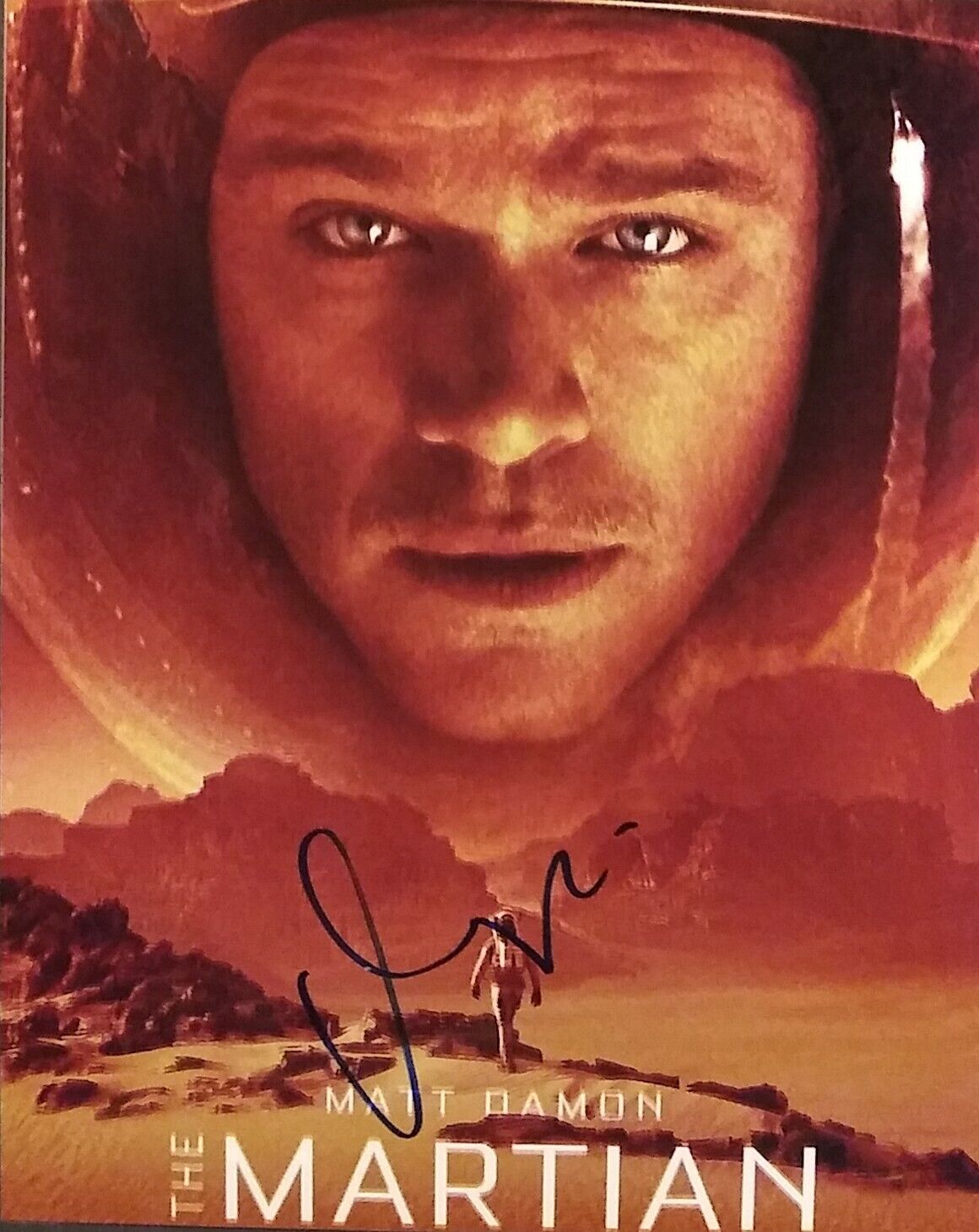 Matt Damon signed 8x10