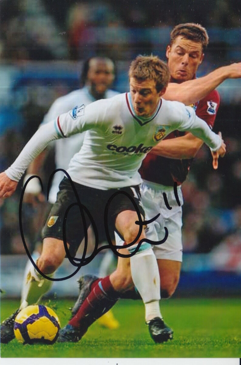 BURNLEY HAND SIGNED WADE ELLIOTT 6X4 Photo Poster painting 1.