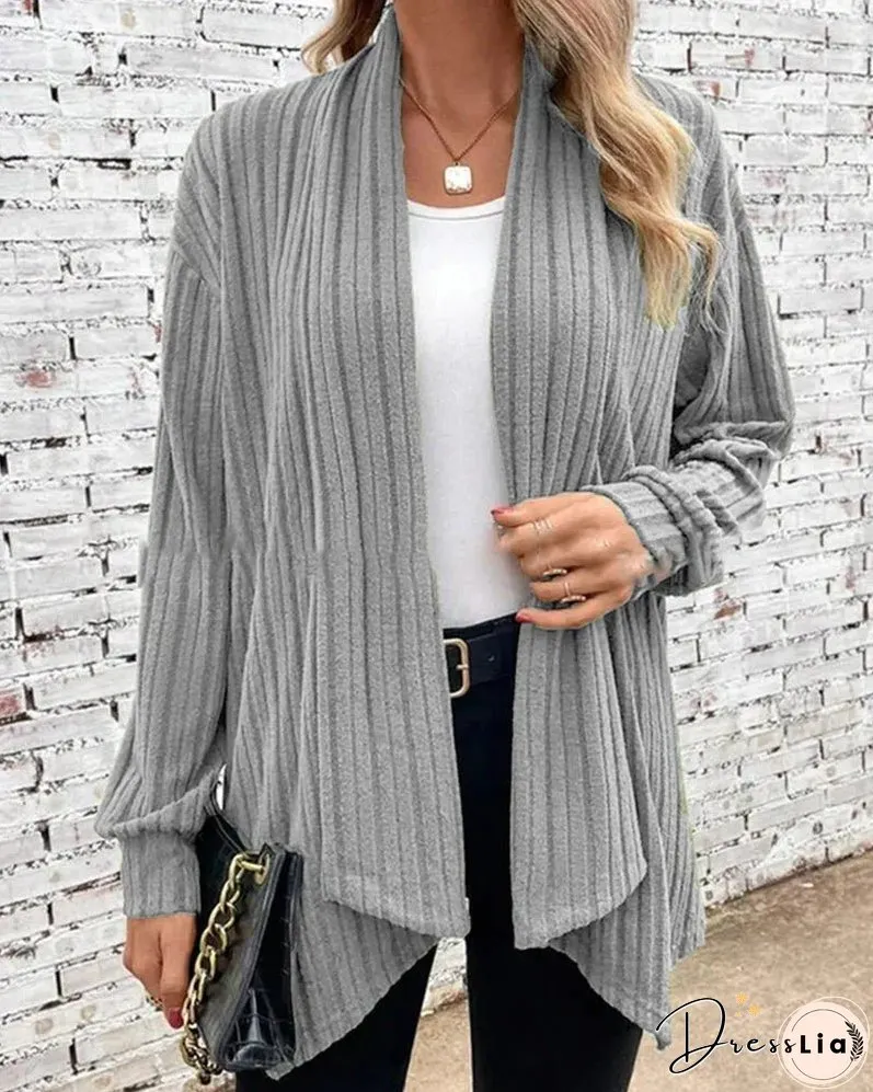 Relaxed and Timeless Cardigan