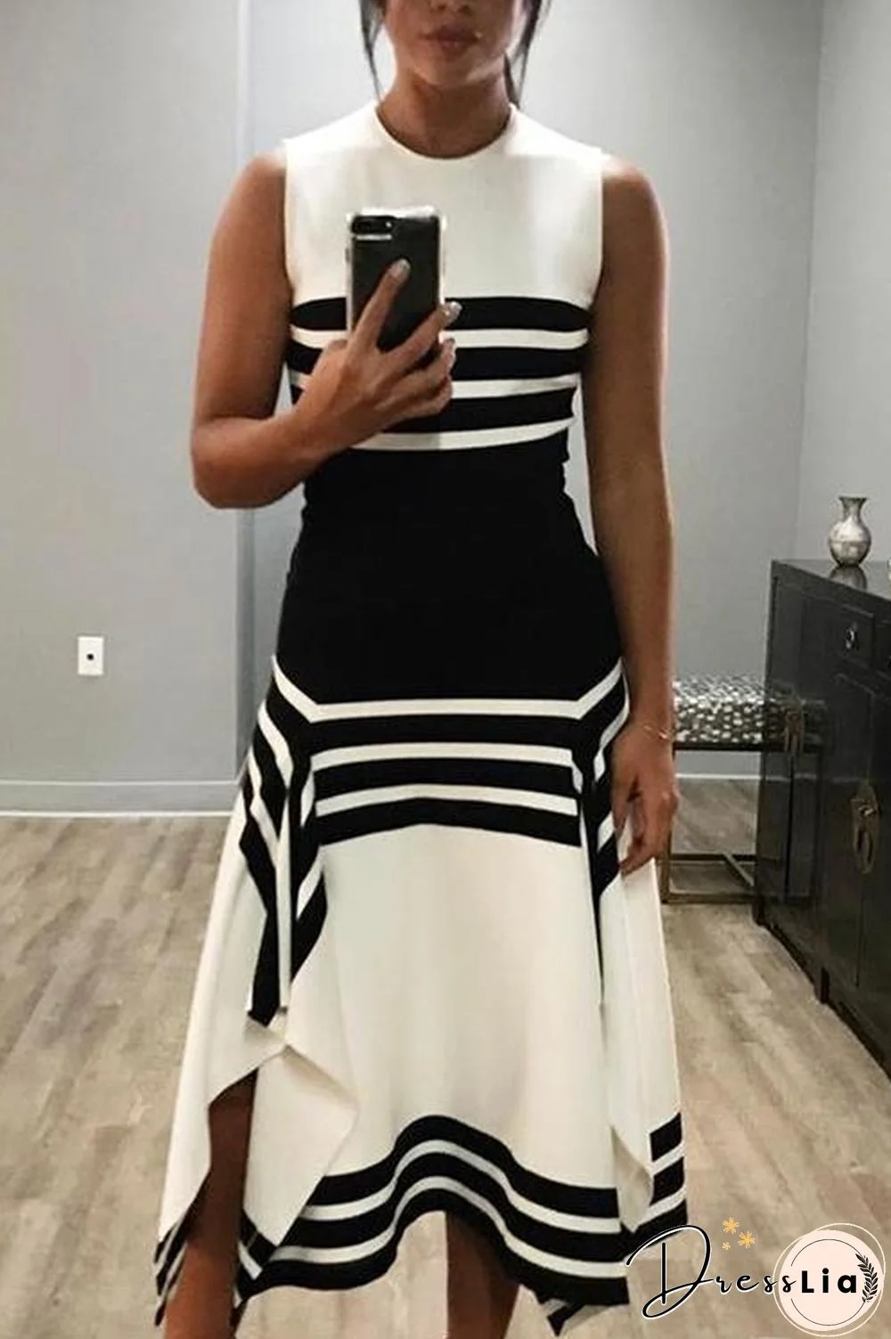 Color Block Sleeveless Midi A-Line Dress