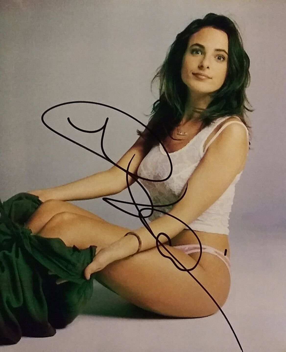 Marlee Matlin signed 8 x 10