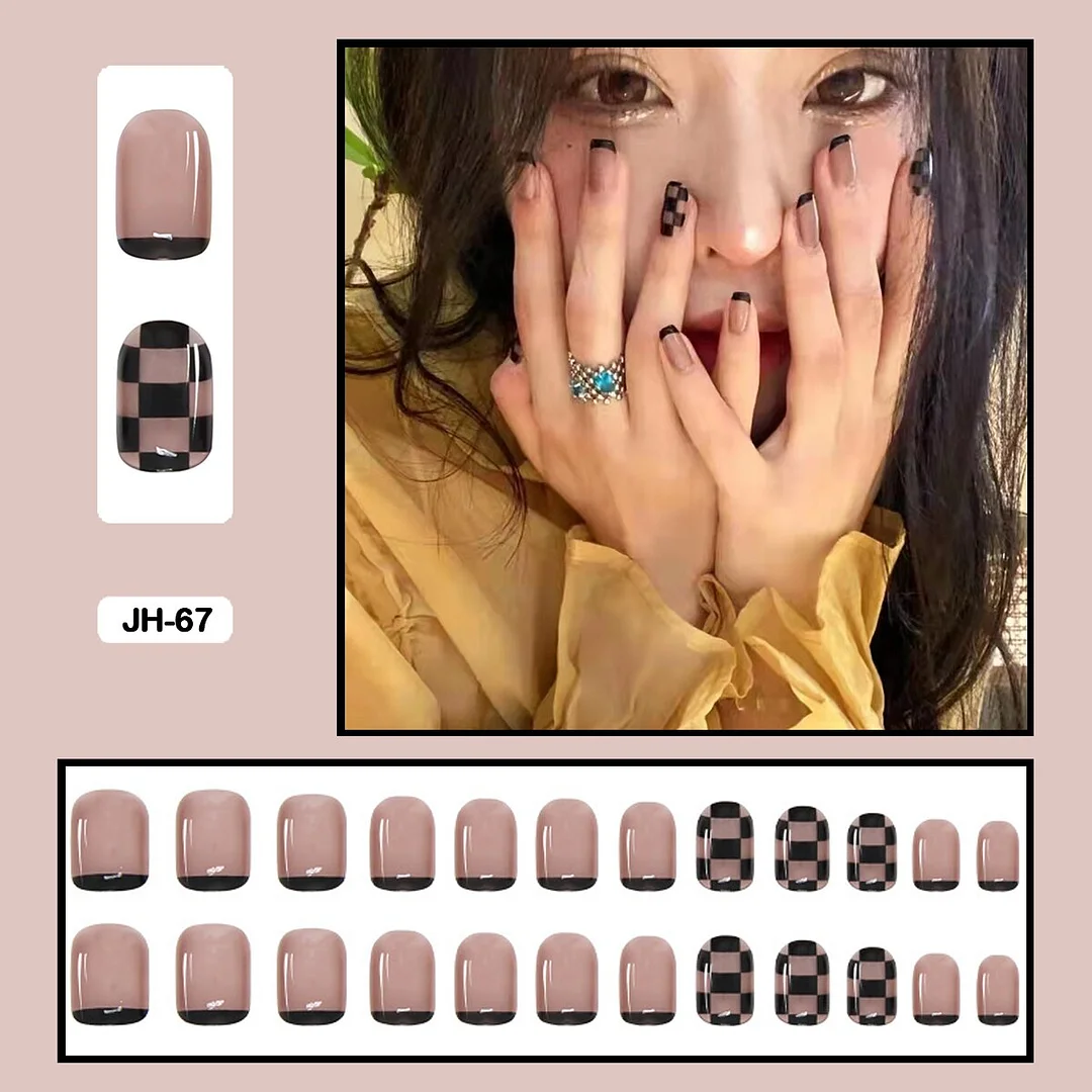 24pcs/box Classic Checkerboard Pattern Geometric Simplicity Nail Art Short False Nails With Glue Fake Nails With Wearing Tools-Nail Inspo