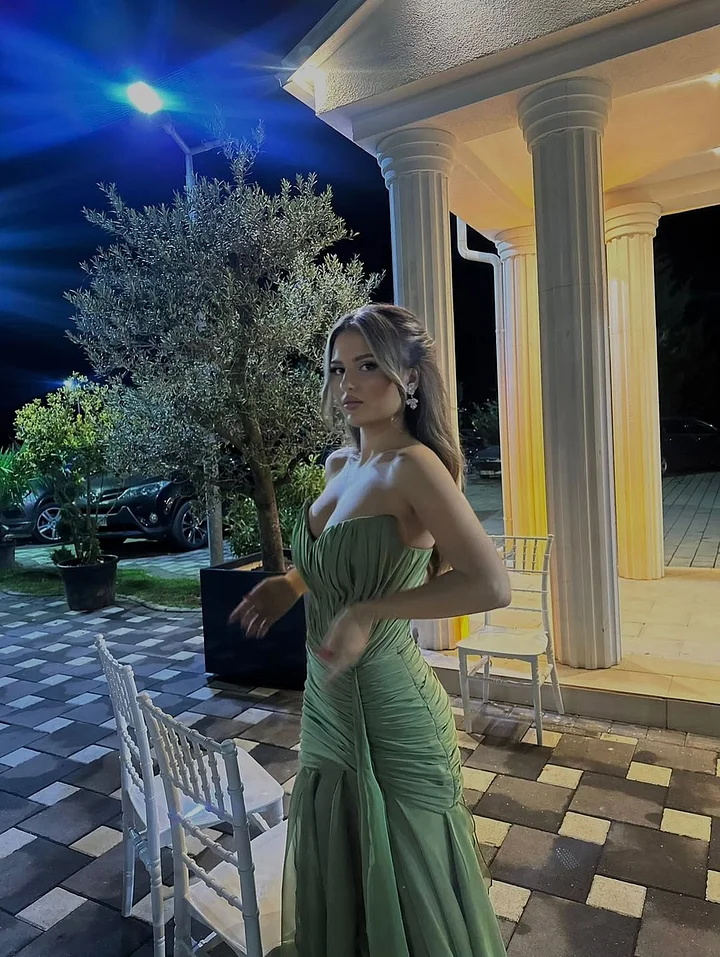 Green Sweetheart Minimalist Pleated Sleeveless Prom DressAcodress YK0492 Green Sweetheart Minimalist Pleated Sleeveless Prom DressAcodress YK0492
