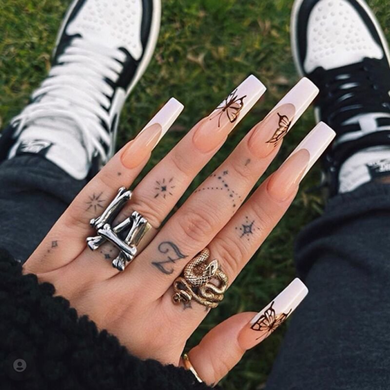 24pcs/Set French False Nails European Black Butterfly Pattern Press On Nails with Glue Beauty Ballerina Nail Makeup Art Tips