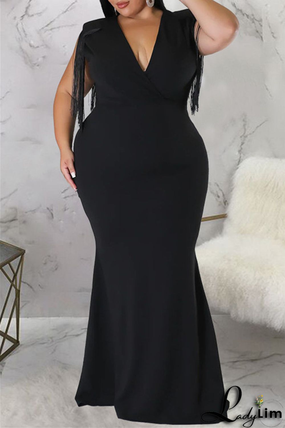 Black Fashion Casual Plus Size Solid Tassel Patchwork V Neck Long Dress