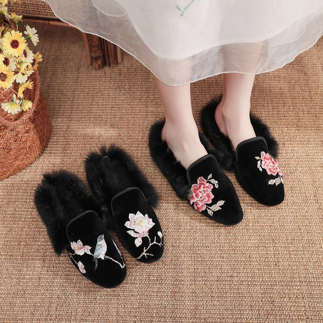 Yyvonne Yyvonne Women's Slippers Wear Wool Shoes New Embroidered Home Outdoor Fashion Golden Velvet Women's Shoes Half Slippers