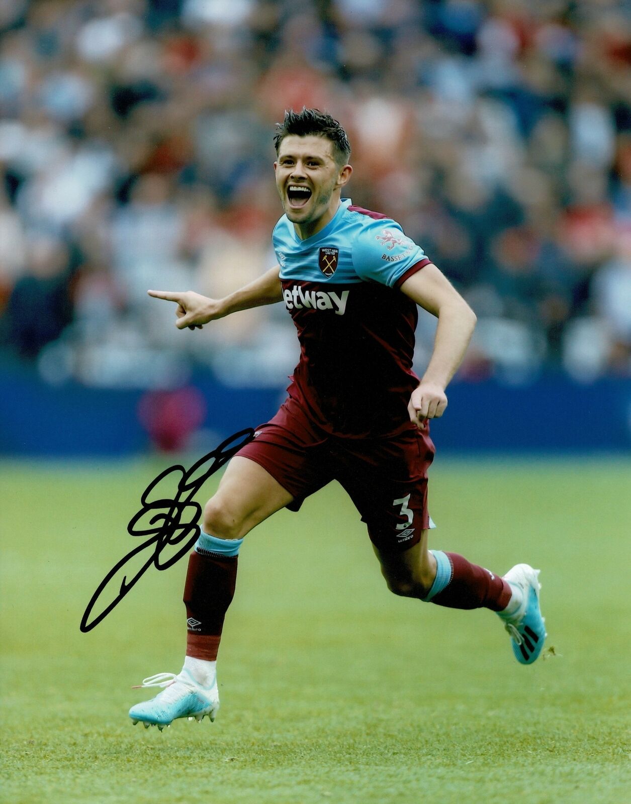 Aaron Cresswell SIGNED 10X8 Photo Poster painting West Ham United F.C. Genuine AFTAL COA (1110)