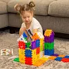 Blocs de construction imbriqu&eacute;s pour la construction de maisons