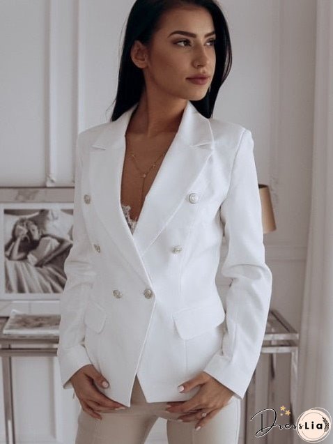 Chic and Relaxed winter garment