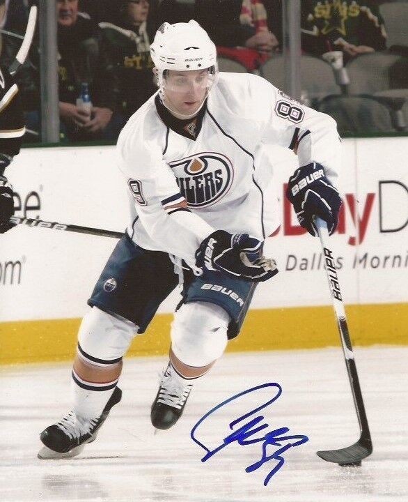 Sam Gagner signed Edmonton Oilers 8x10 Photo Poster painting autographed 2