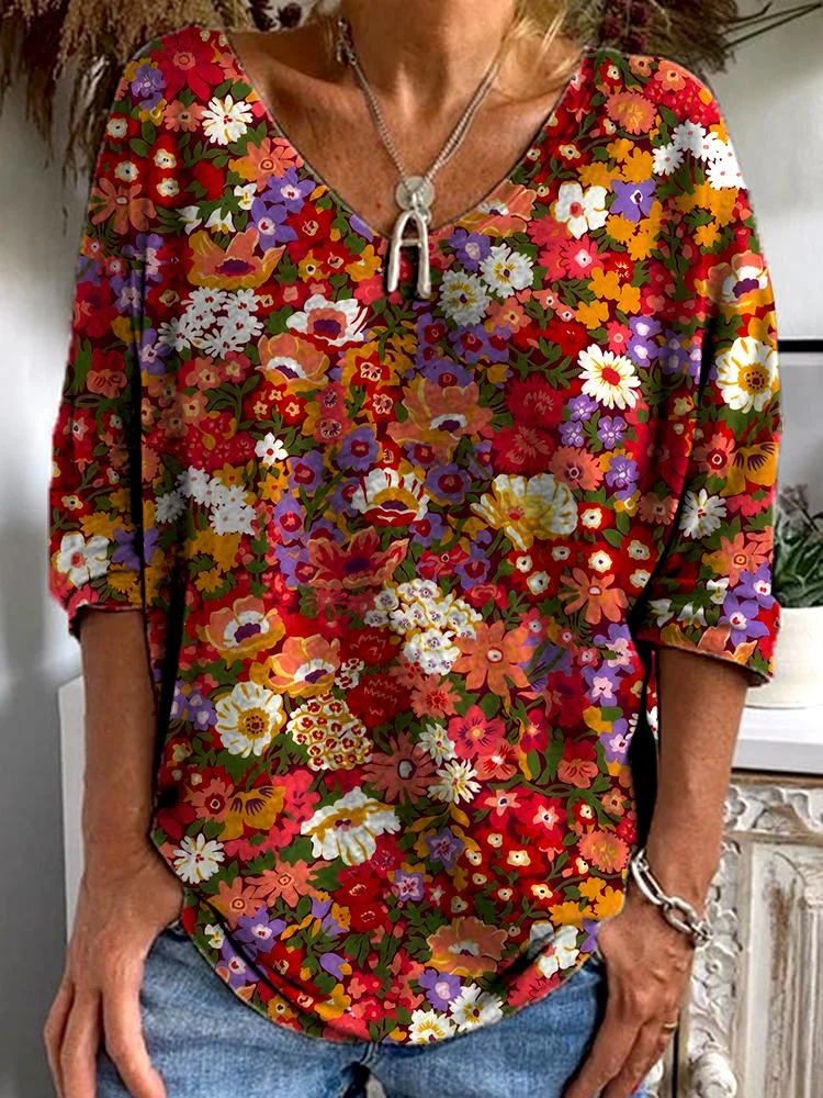 Women's Creative Floral Print Comfortable V-neck Long-sleeved T-shirt