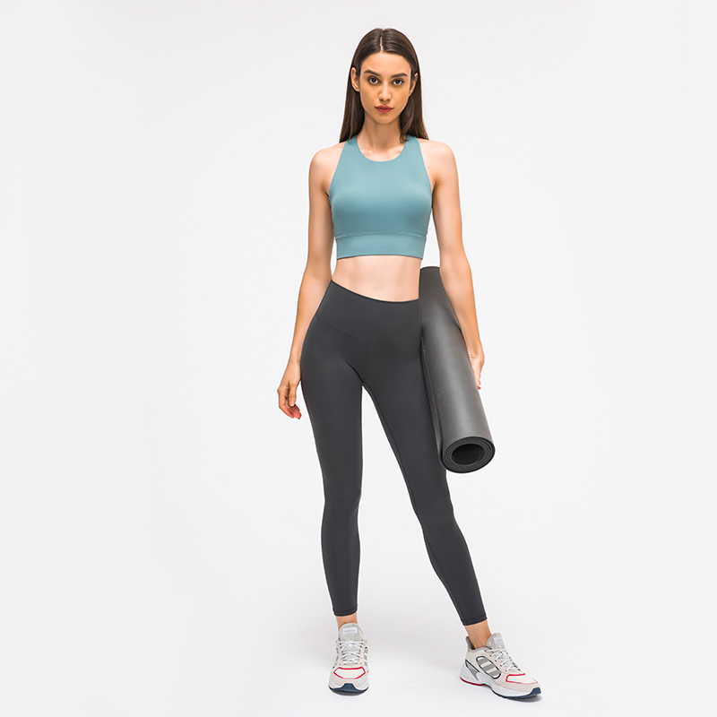 full sports bra