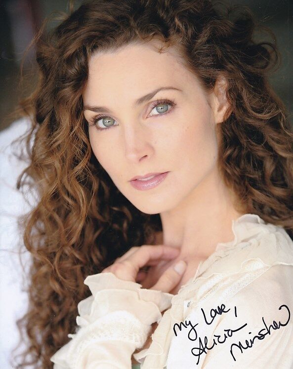 ALICIA MINSHEW signed autographed 8x10 Photo Poster painting