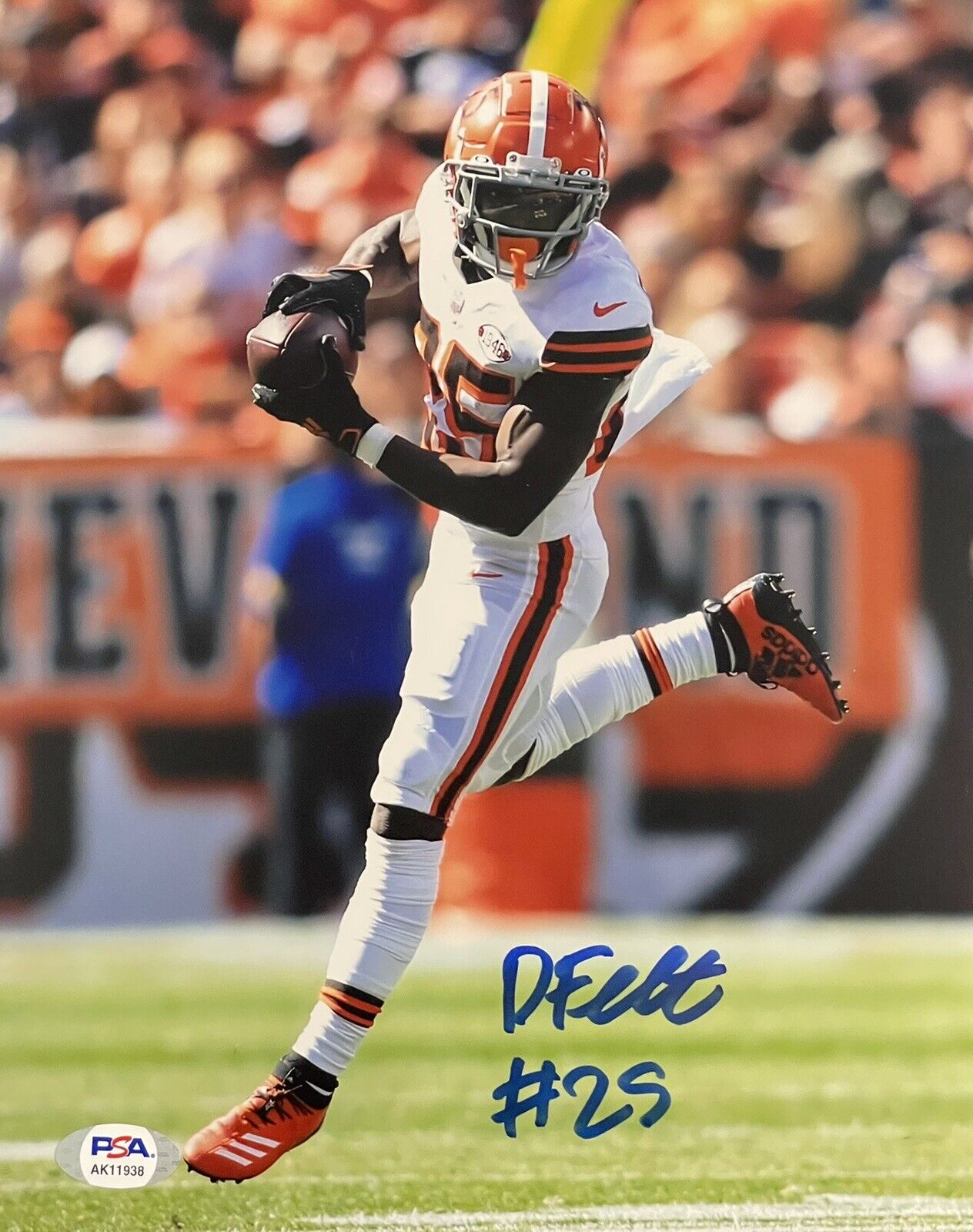 Demetric Felton Signed Autographed Cleveland Browns 8x10 Photo Poster painting PSA/DNA