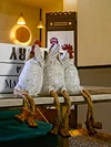 Country Hanging Feet Decoration Ornaments Living Room Wine Cabinet Study Table Resin Statue Rooster Penguin Flamingo