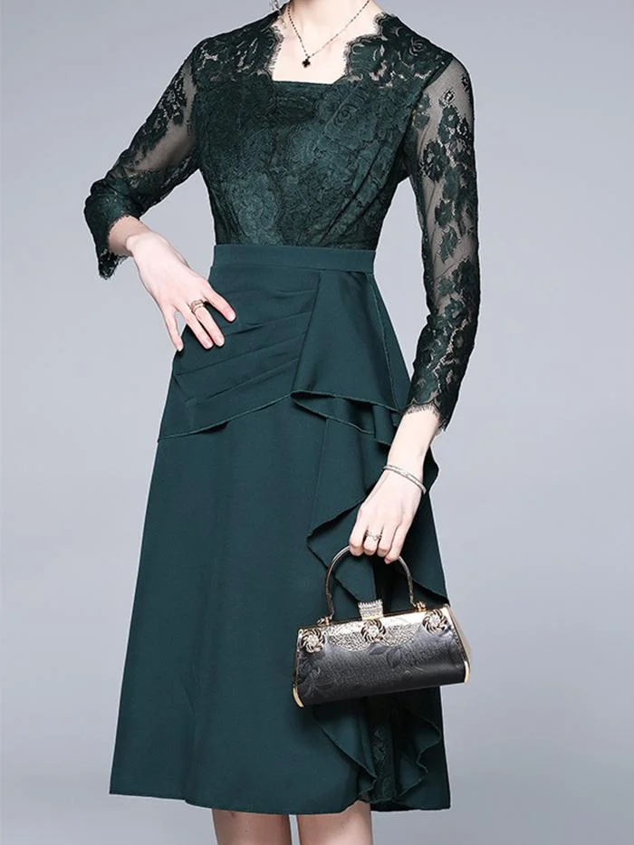 Fashion Lace Mid-length Dress