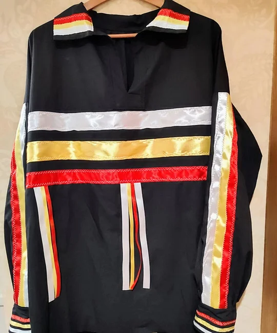 Ribbon Shirt: American native ribbon styles on ribbonshirtfaves.com.