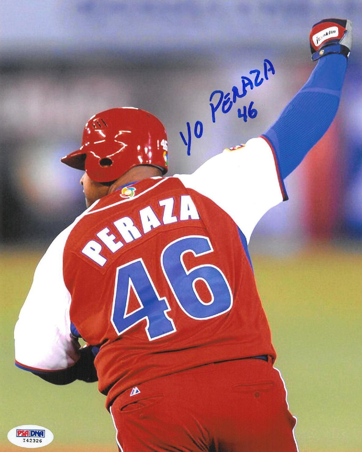 Yosvani Peraza Signed WBC Cuba Autographed 8x10 Photo Poster painting (PSA/DNA) #I42326