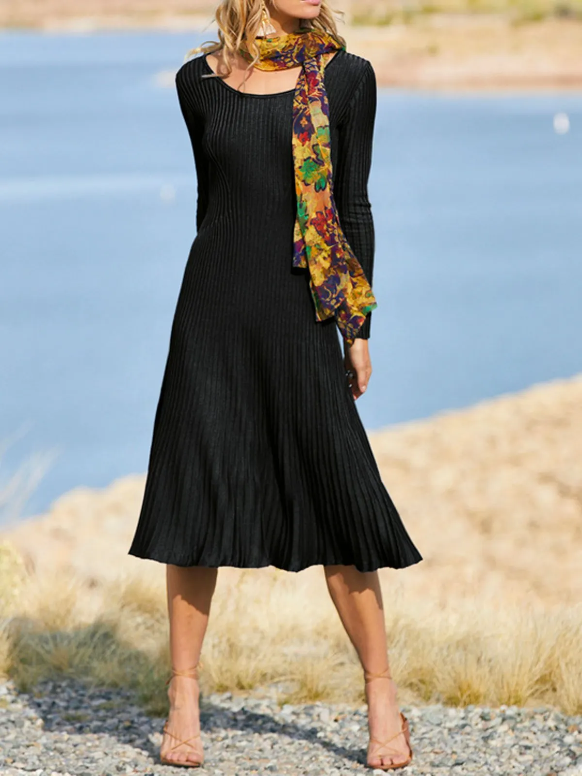 Plain Loose Crew Neck Dresses