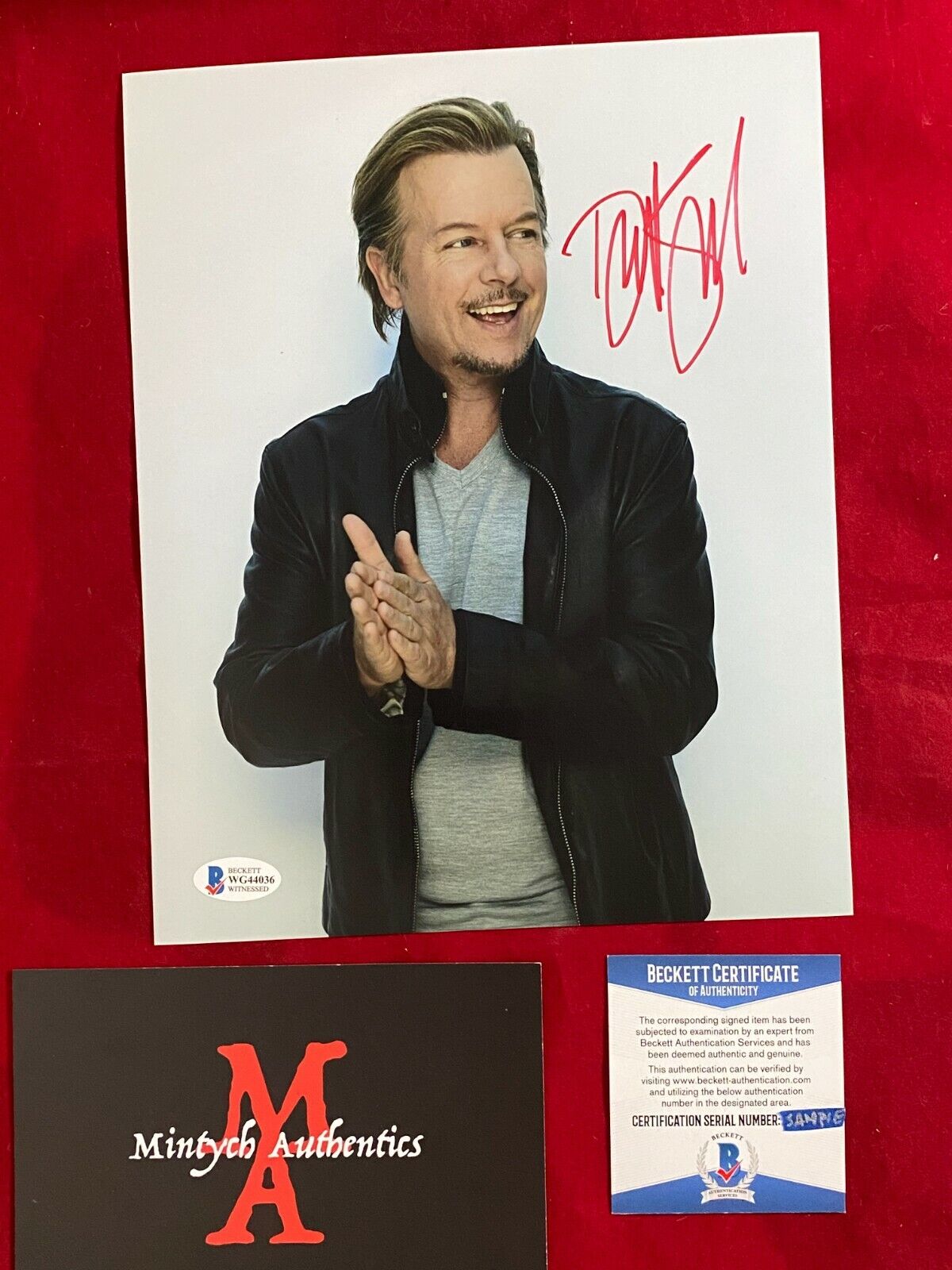 DAVID SPADE AUTOGRAPHED SIGNED 8x10 Photo Poster painting! BECKETT COA! SATURDAY NIGHT LIVE!