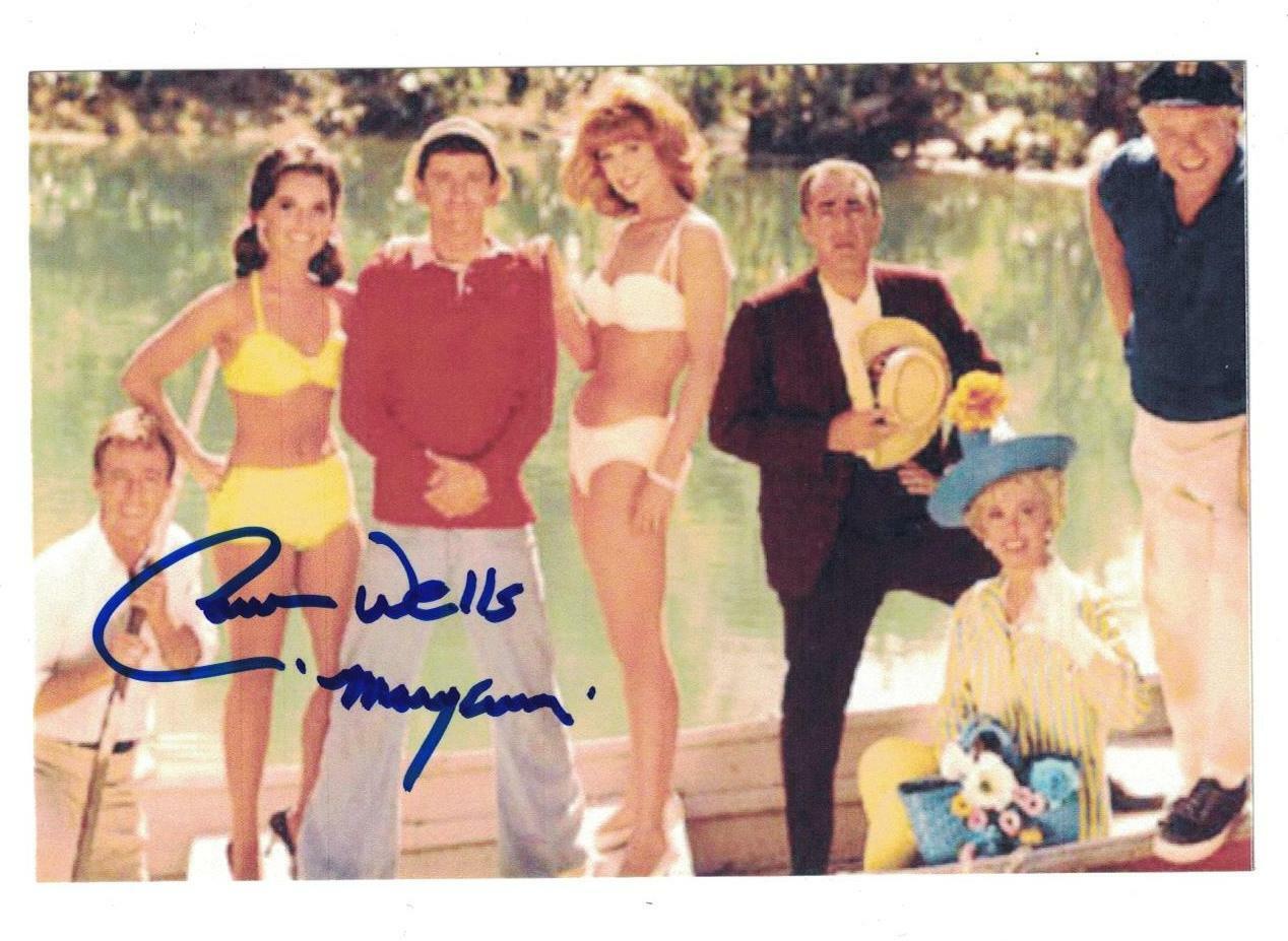 Dawn Wells Signed Autographed 4 x 6 Photo Poster painting Actress Mary Ann Gilligan's Island D