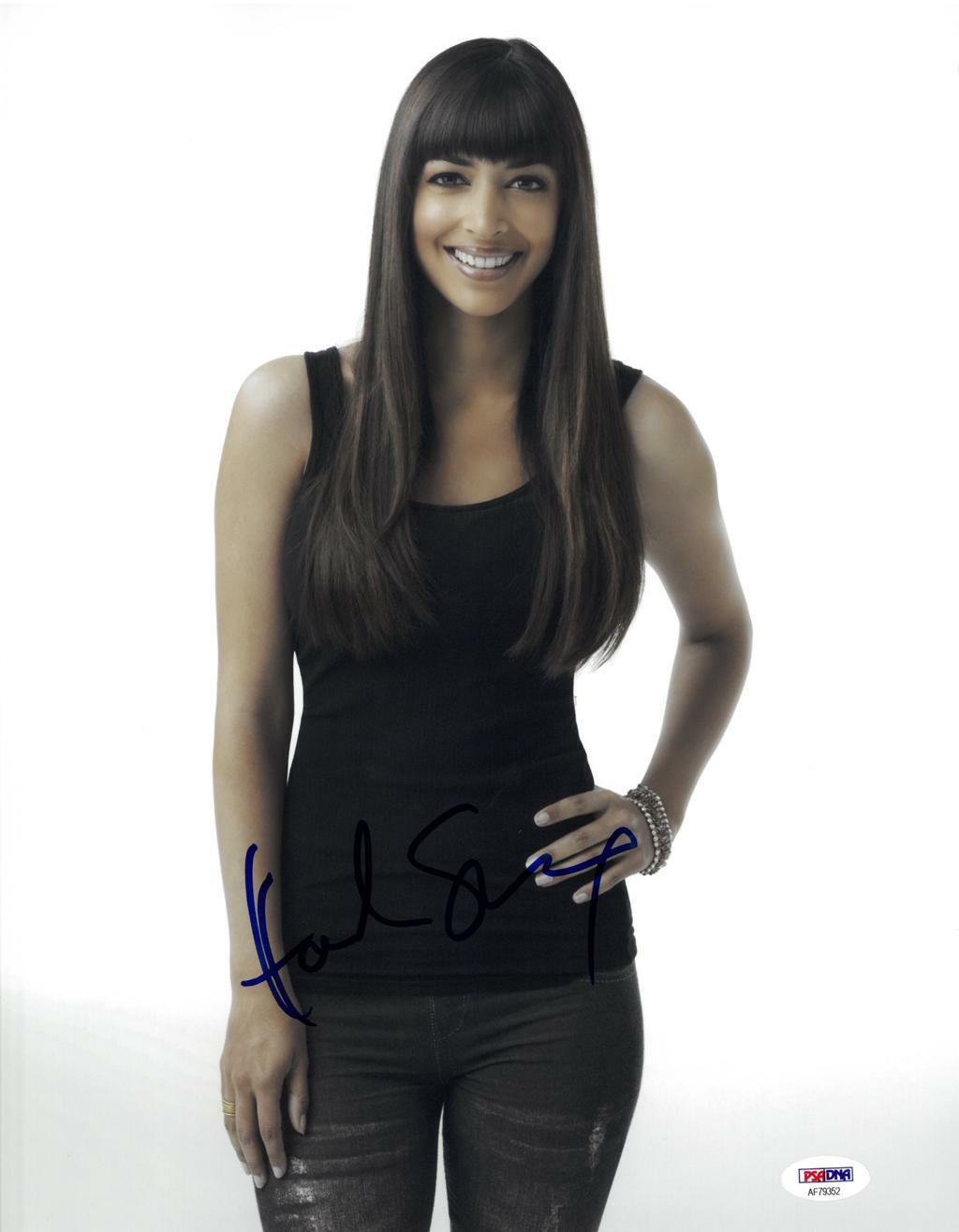 Hannah Simone Signed Authentic Autographed 11x14 Photo Poster painting PSA/DNA #AF79352