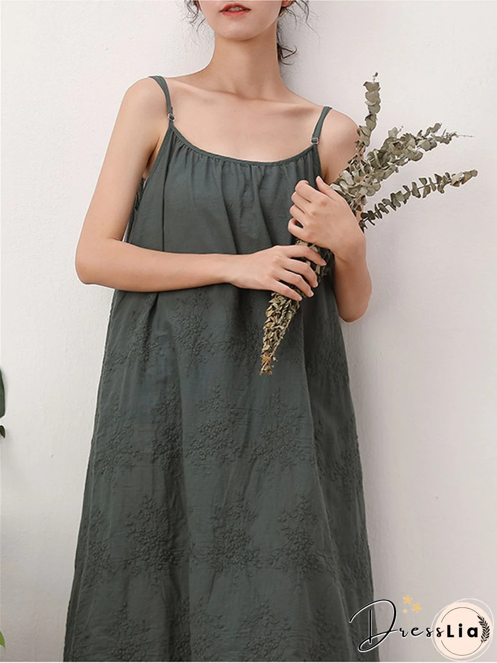 Fresh and Sweet Pure Color Dress Embroidered Loose Cotton Linen Skirt
