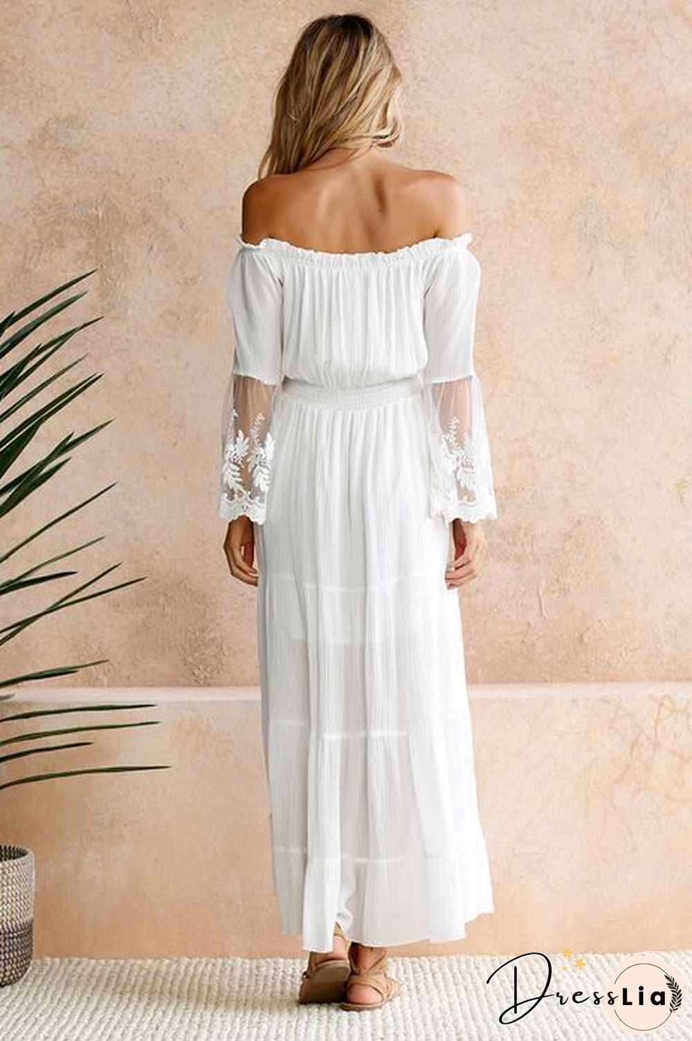 Women's Dress with Straight Neck Lace Stitching Dress White Dresses