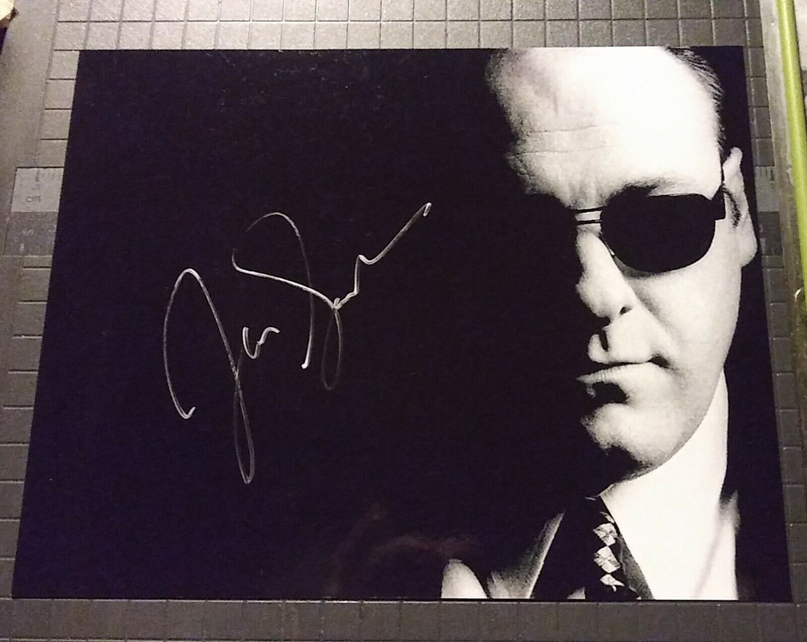 James Gandolfini signed 8x10