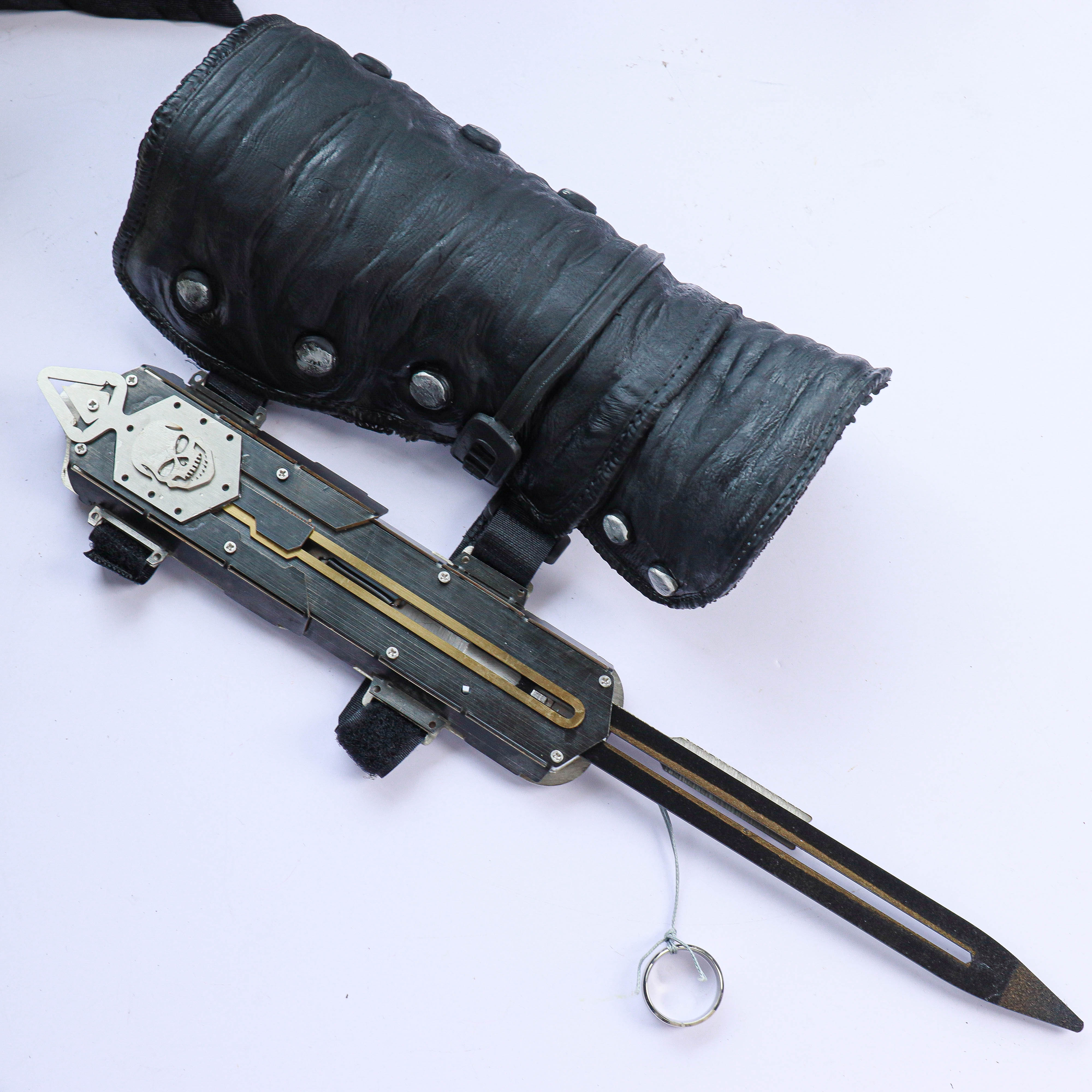 Myhiddenblade Plastic Blade - Edward hidden blade - MyHiddenBlade