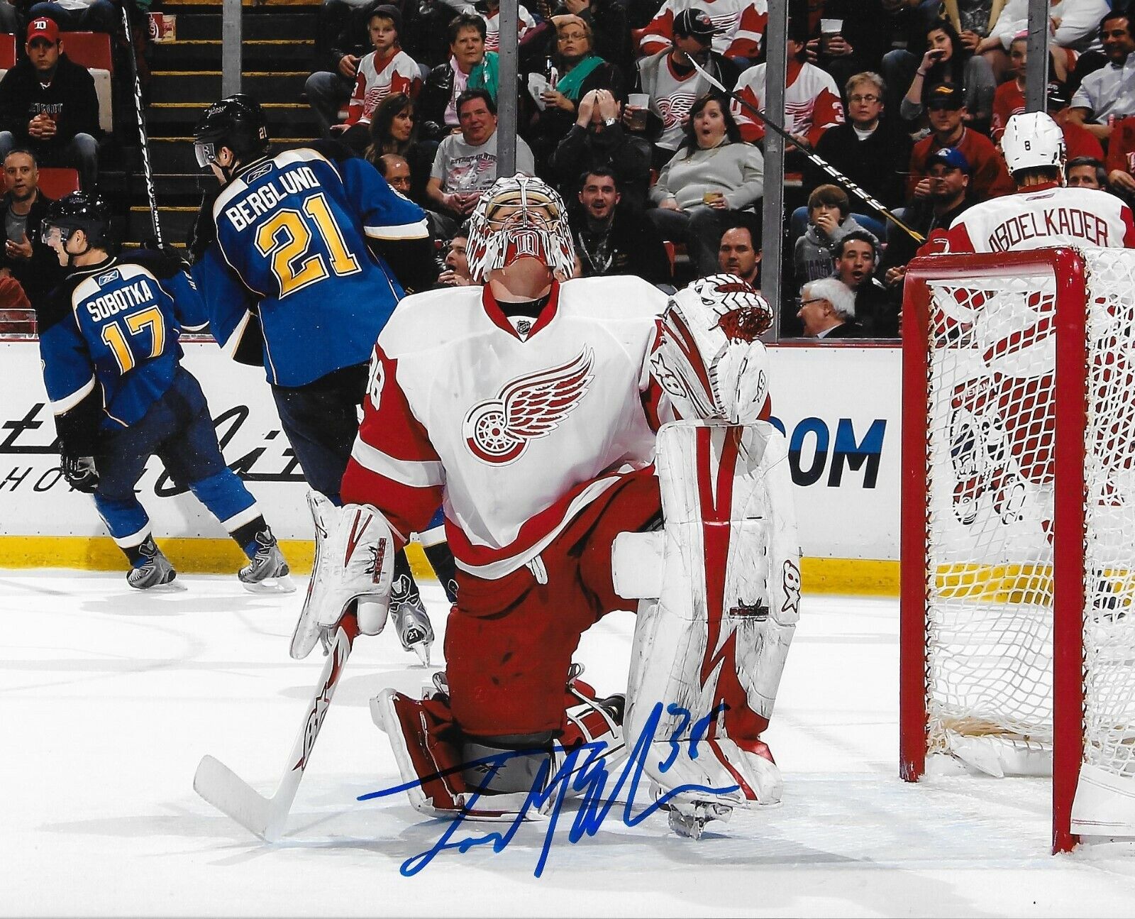 Tom McCollum signed Detroit Red Wings 8x10 Photo Poster painting autographed 2